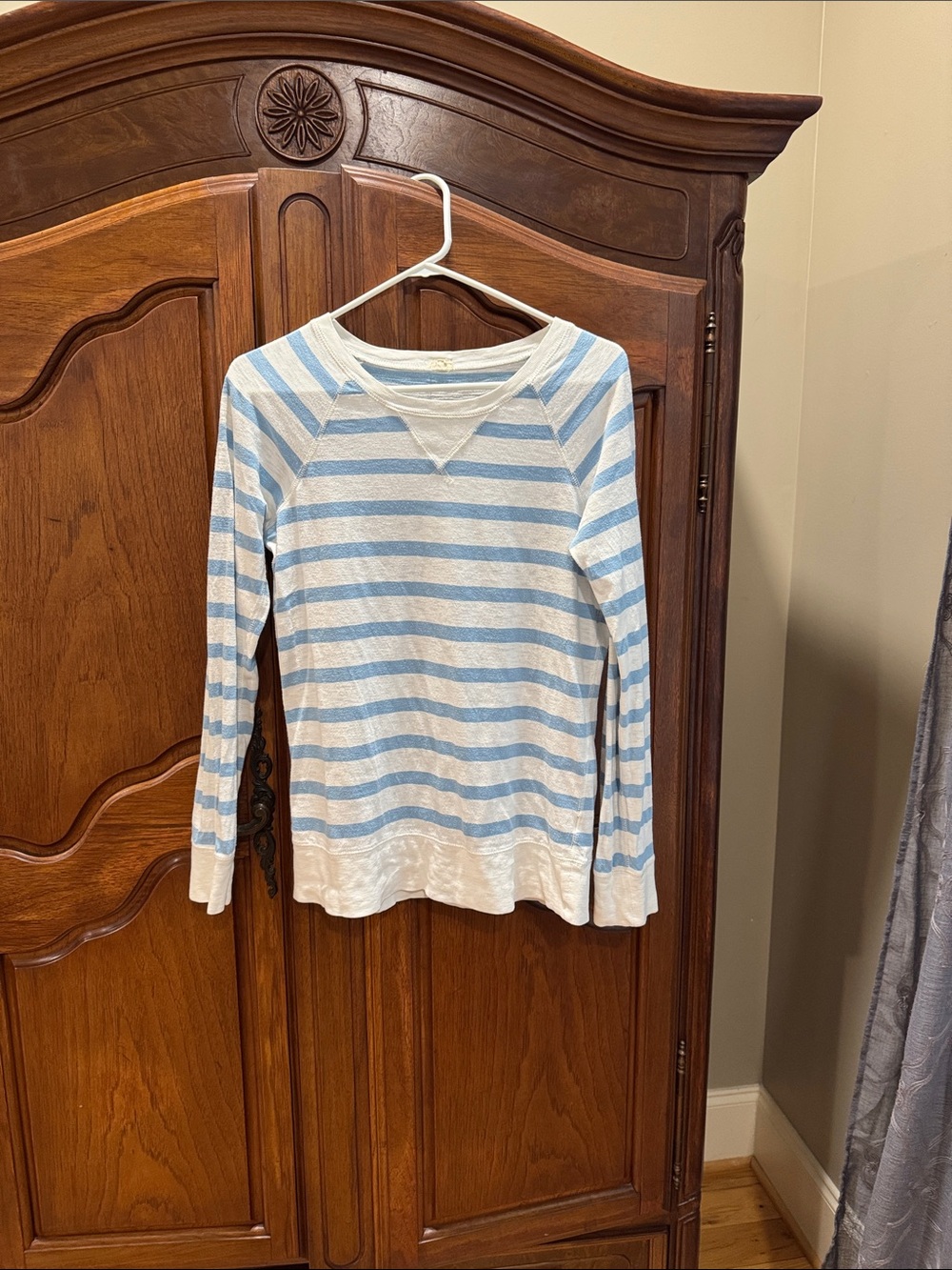 Light Blue & White Striped Long Sleeve Pullover